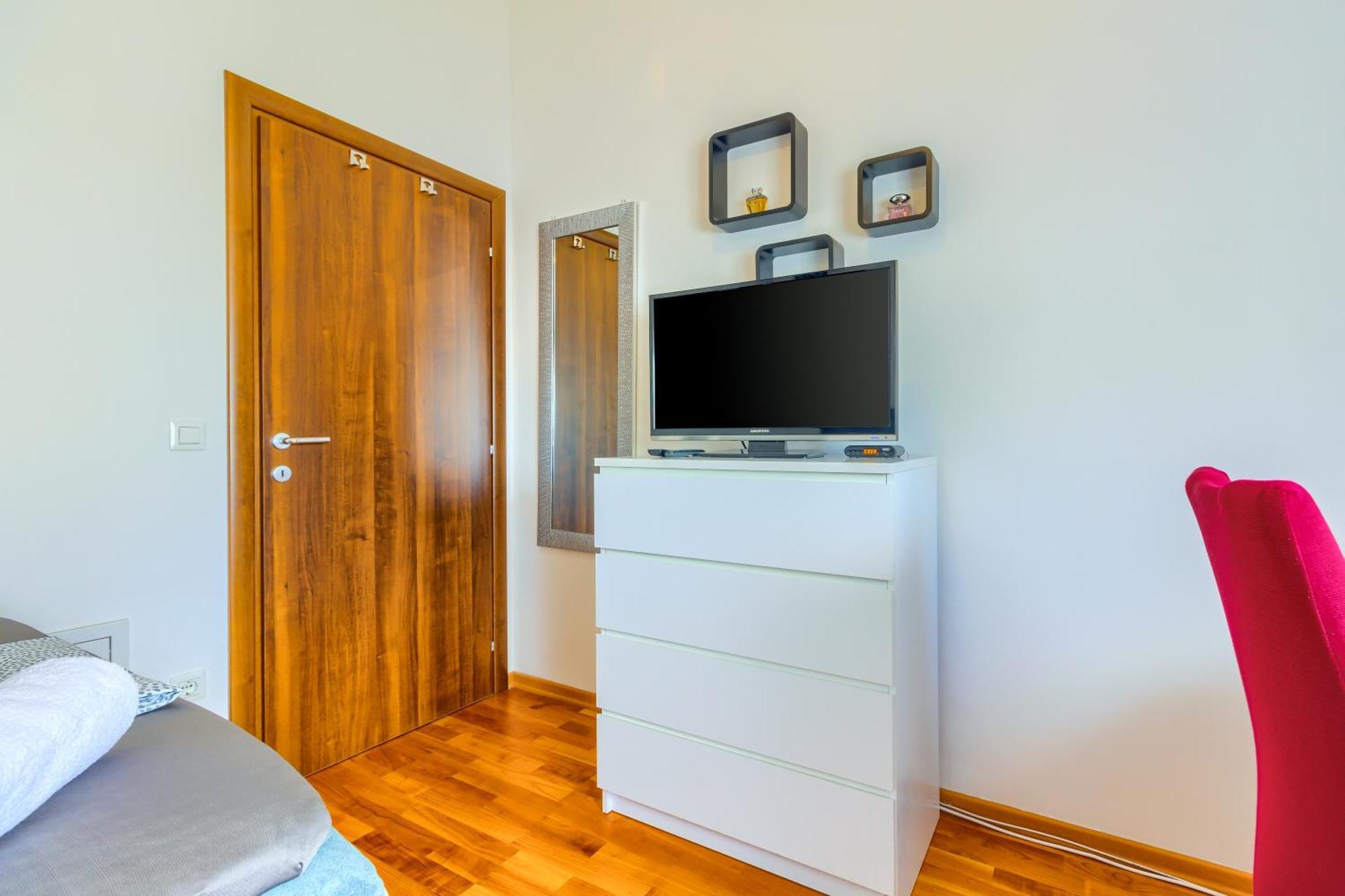 Apartments Zara Екстериор снимка