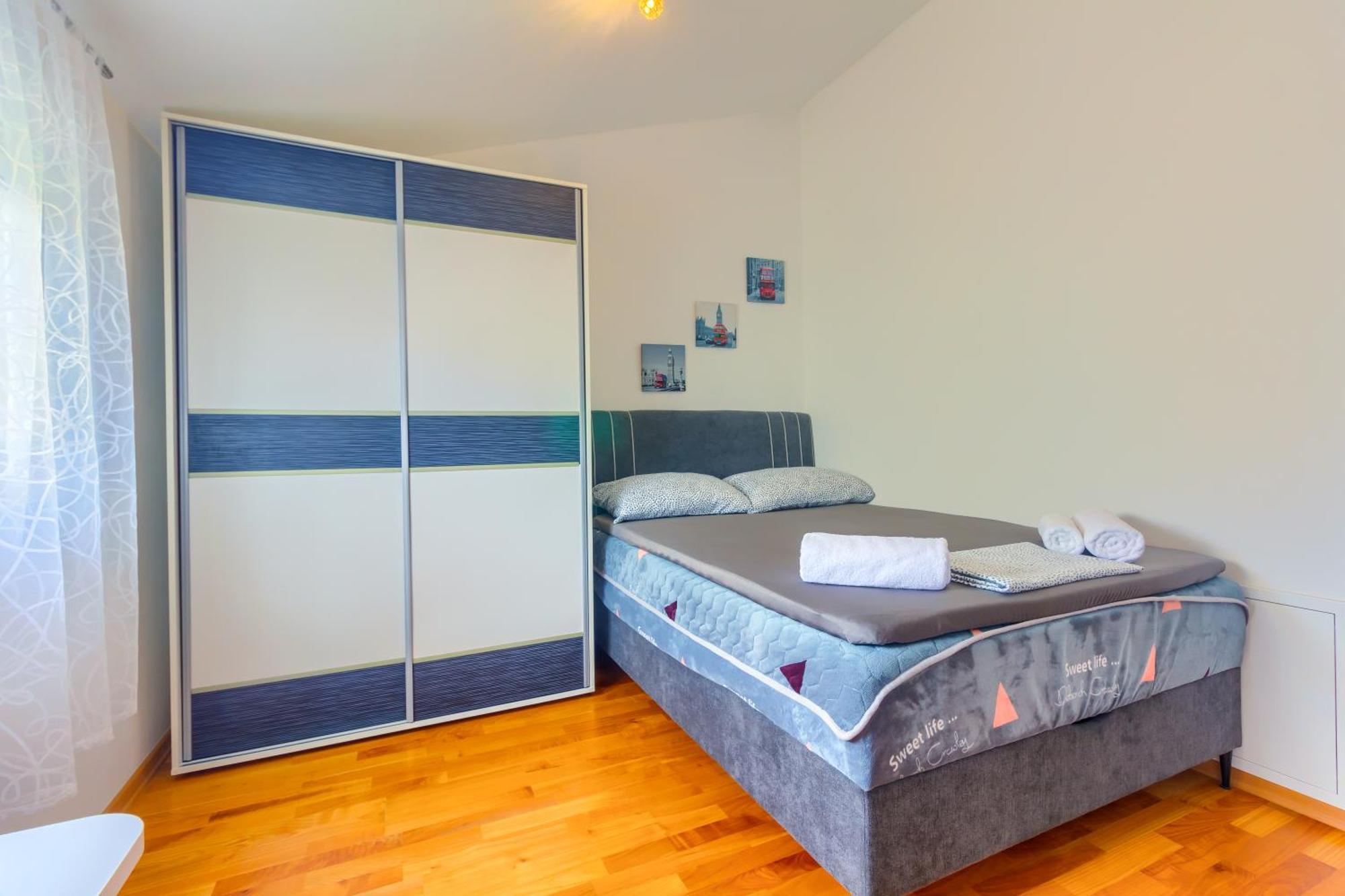 Apartments Zara Екстериор снимка
